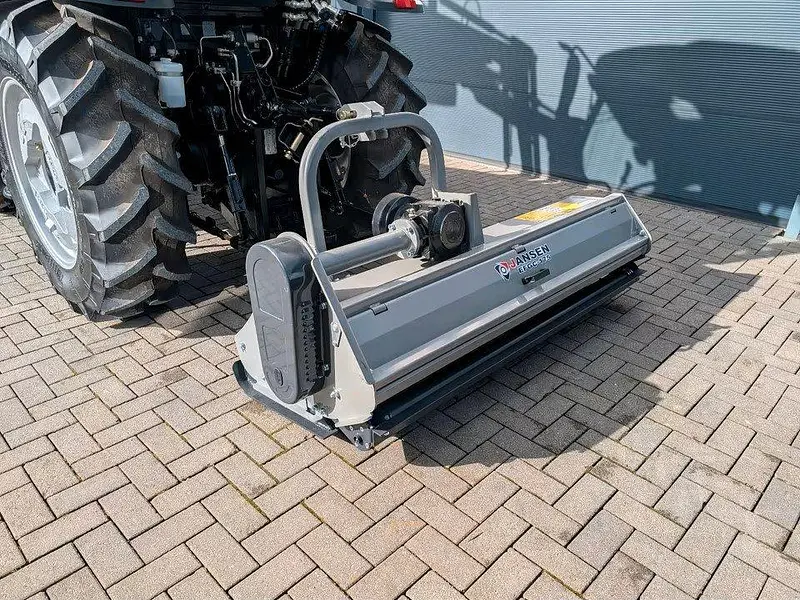 Mulcher Jansen EFGC 175, Wartungsklappe, Hammerschlegel 800 g – Bild 3